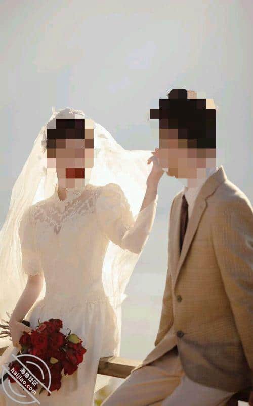 海角社区小叔乱伦强上酒后新婚的反差婊嫂子